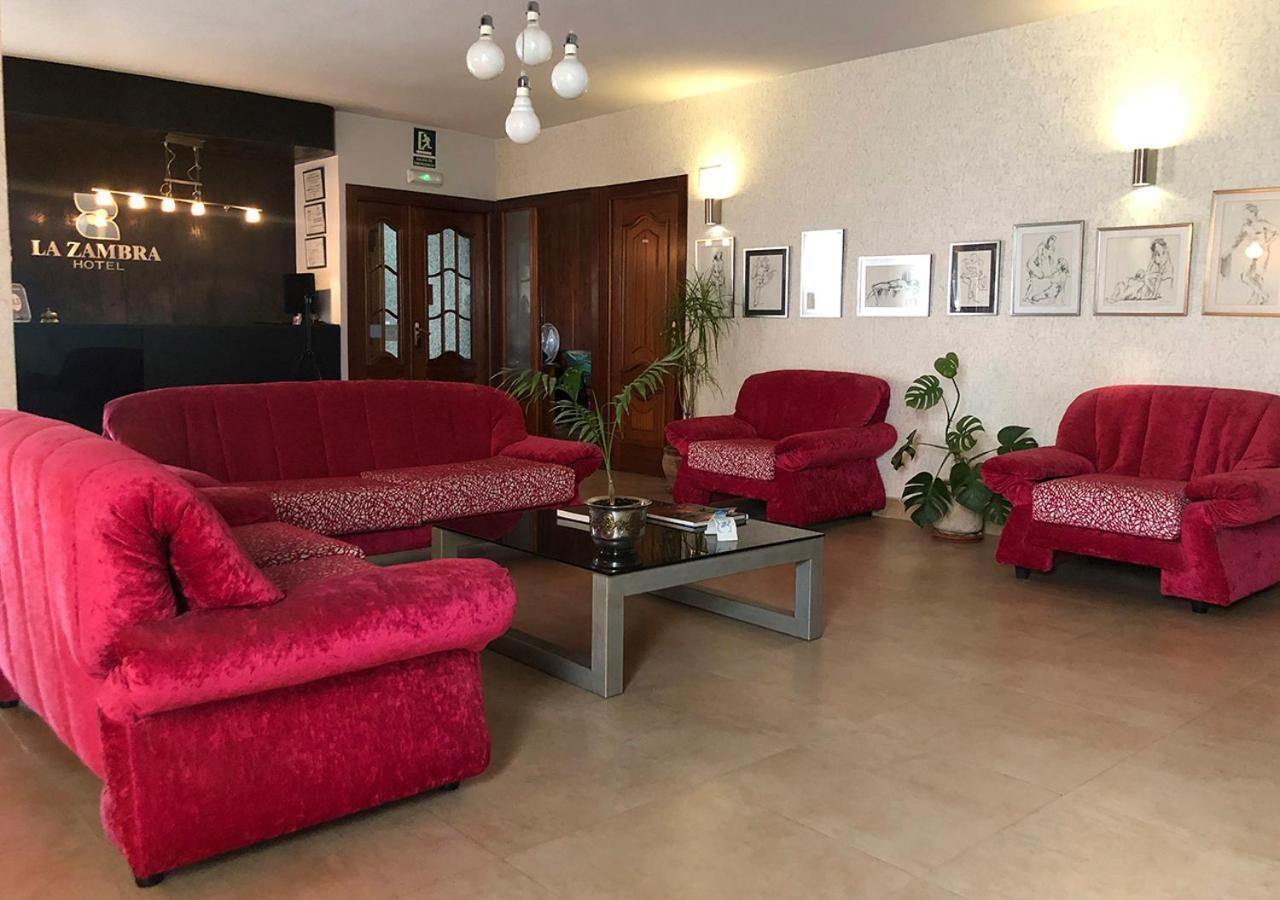 Hotel La Zambra Mancha Real Buitenkant foto